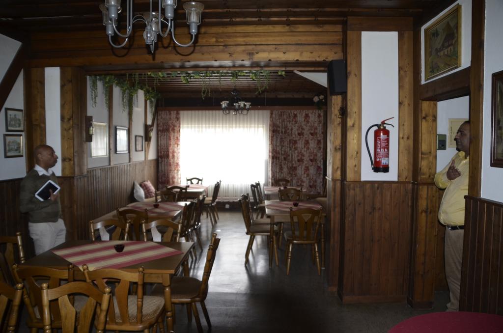 Hotel Zum Ritter Staufenberg  Extérieur photo